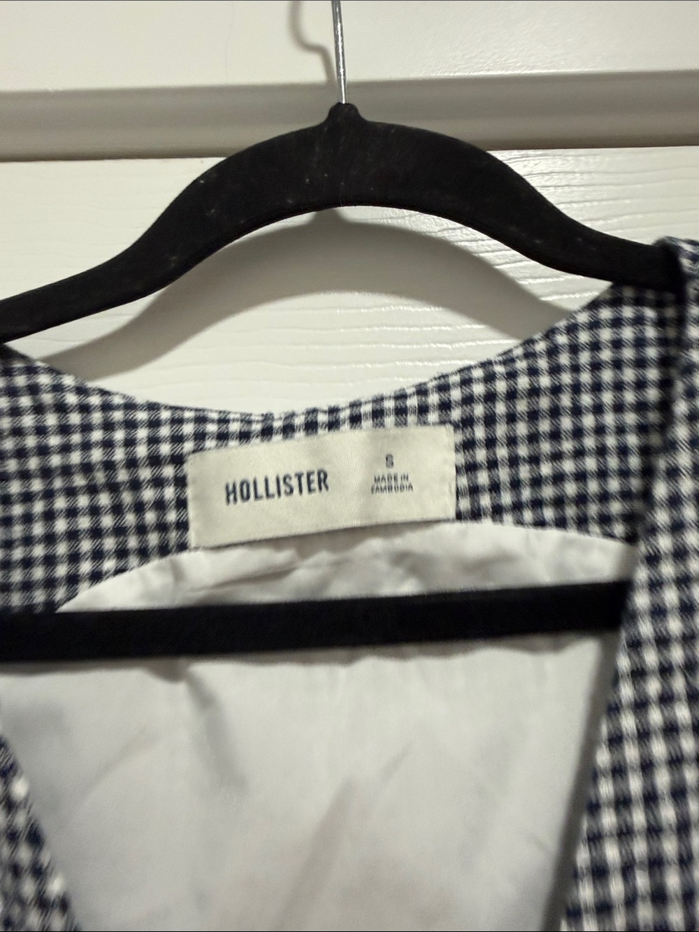 Hollister Gingham Tie-Front Crop Top Small - Picture 5 of 5
